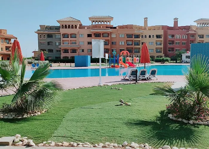 Porto Apartahotel